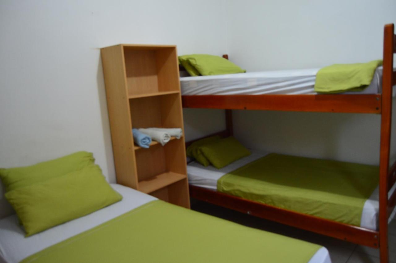 Hostal El Naufrago 1 Manta Εξωτερικό φωτογραφία