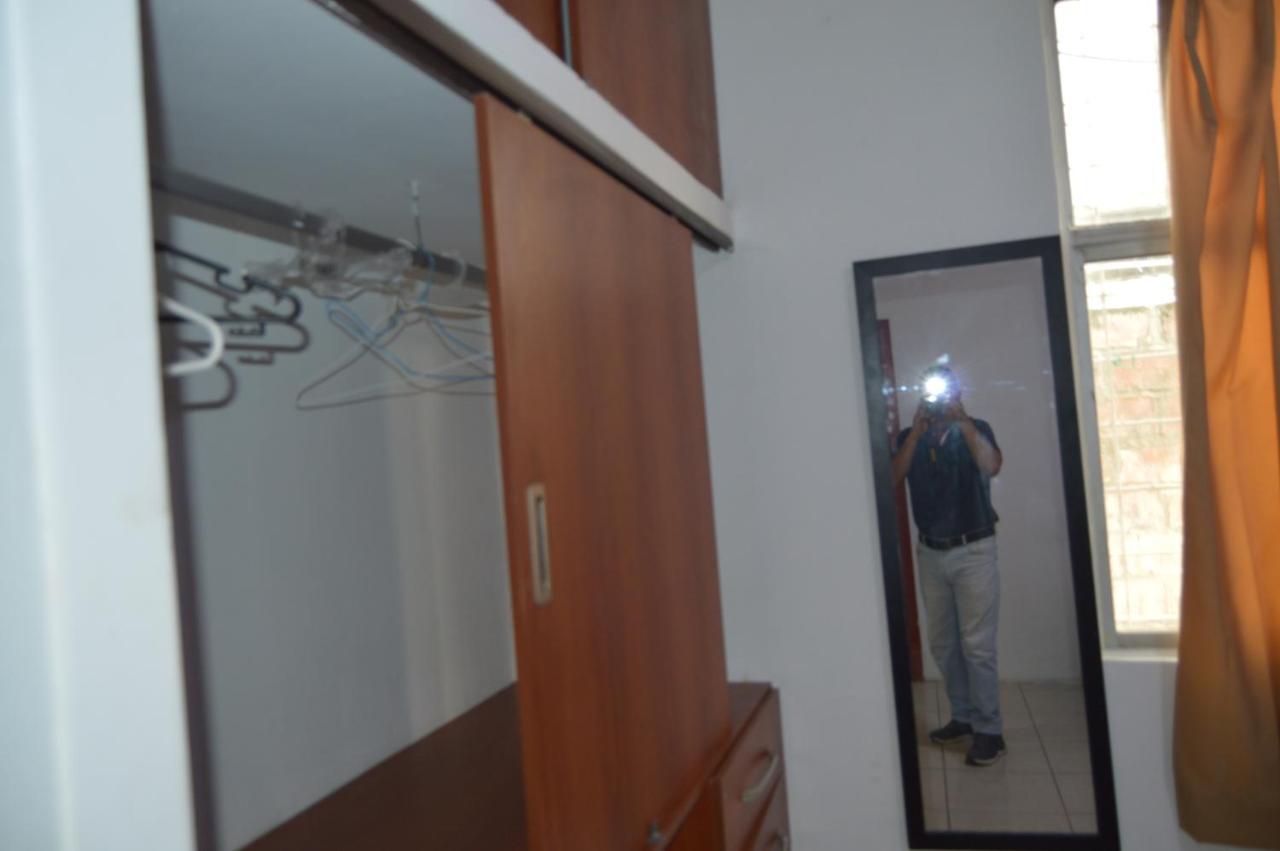 Hostal El Naufrago 1 Manta Εξωτερικό φωτογραφία
