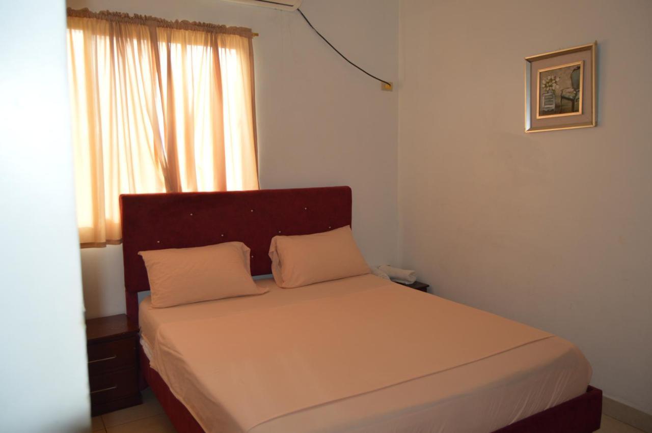Hostal El Naufrago 1 Manta Εξωτερικό φωτογραφία
