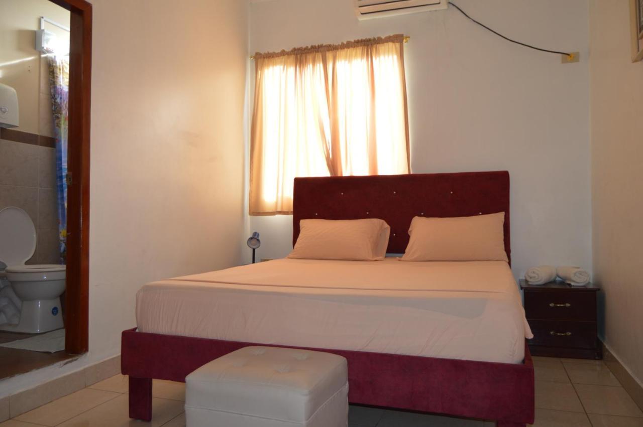 Hostal El Naufrago 1 Manta Εξωτερικό φωτογραφία