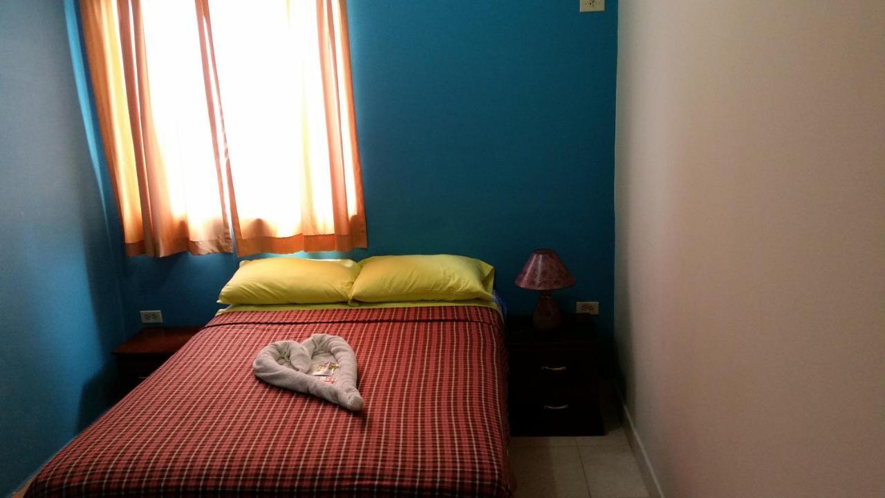 Hostal El Naufrago 1 Manta Εξωτερικό φωτογραφία